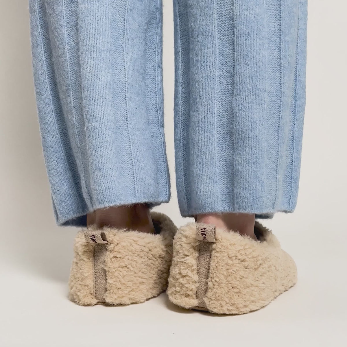Video flip*flop ballet teddy in Farbe sombrero