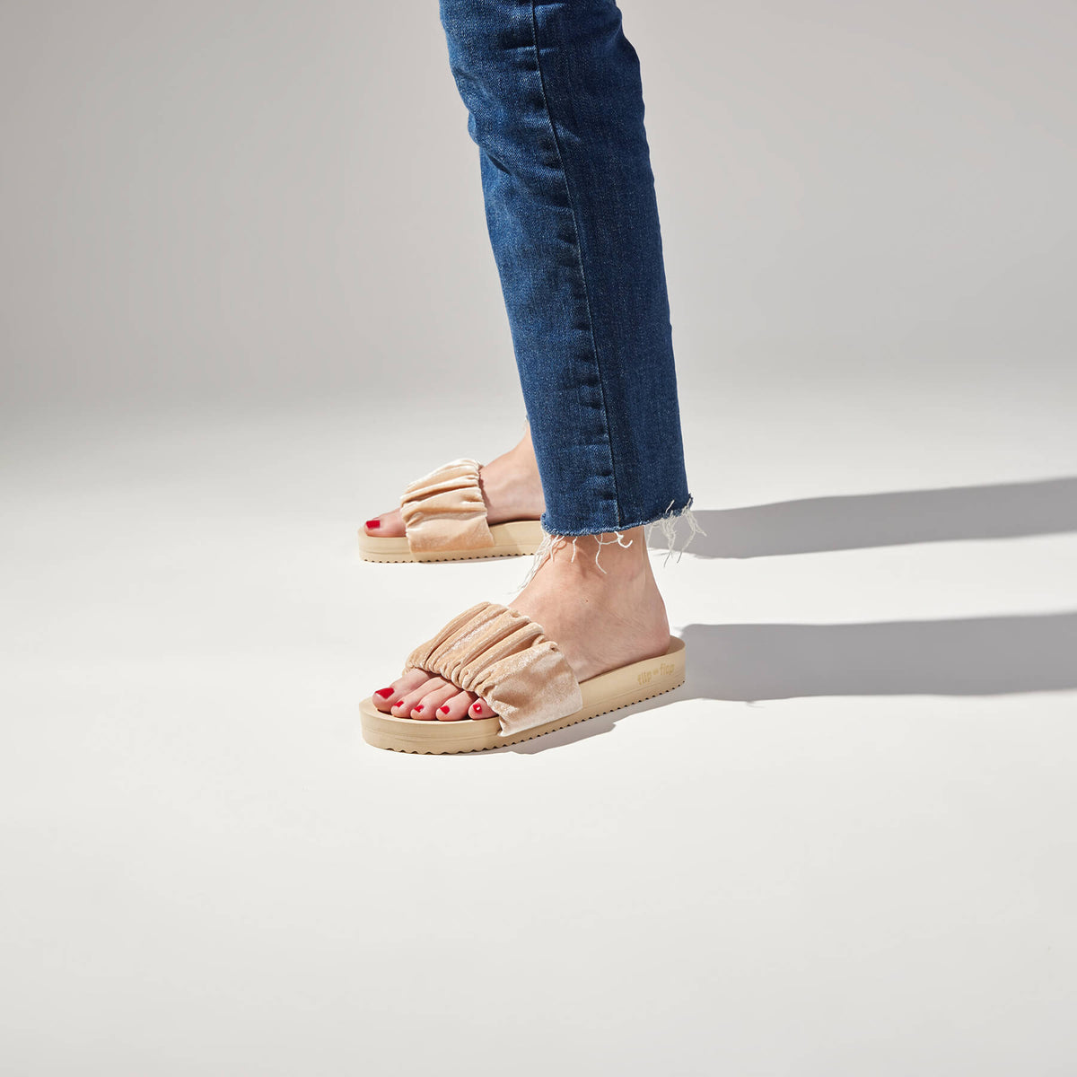 pool*gentle velvet - flip*flop eShop