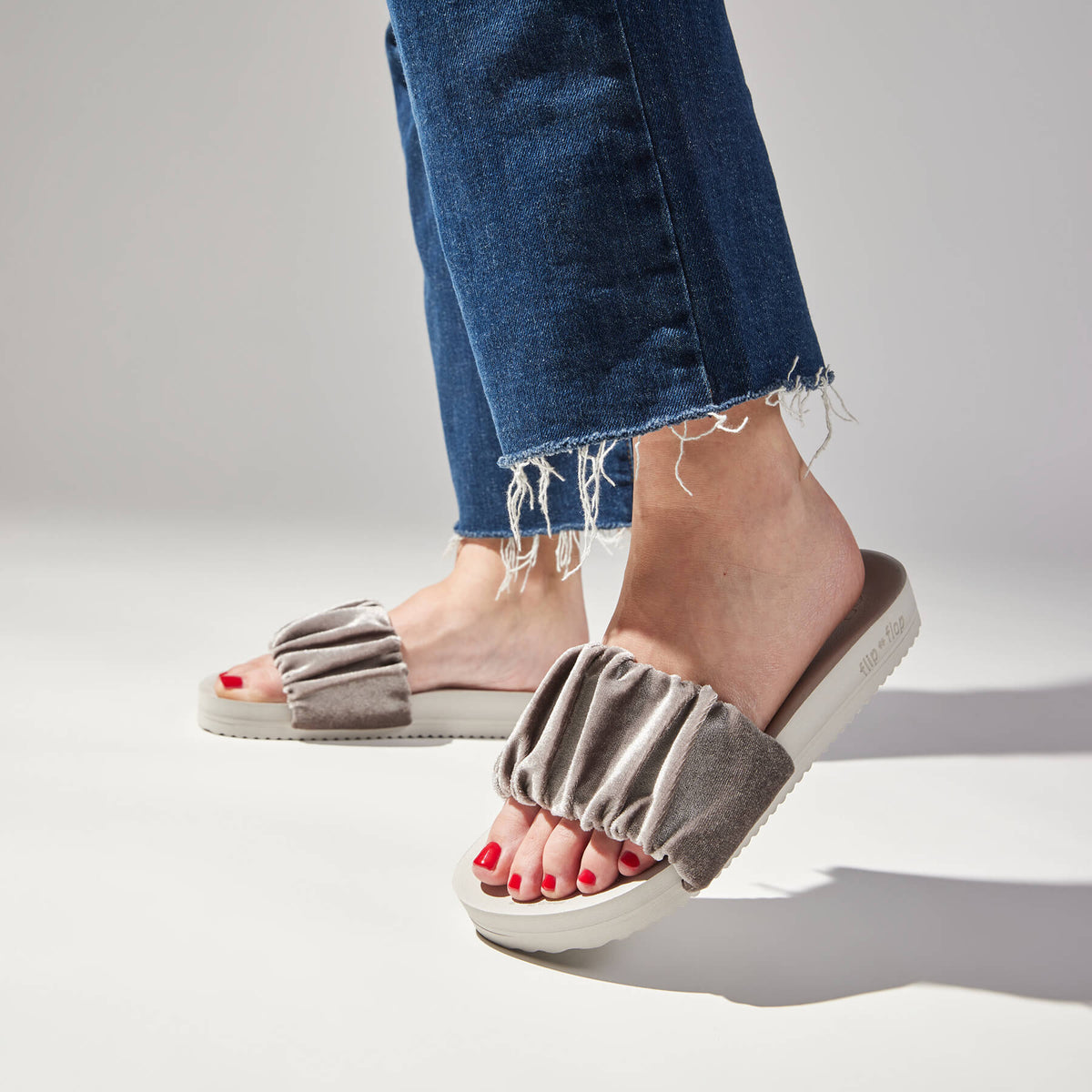 pool*gentle velvet - flip*flop eShop