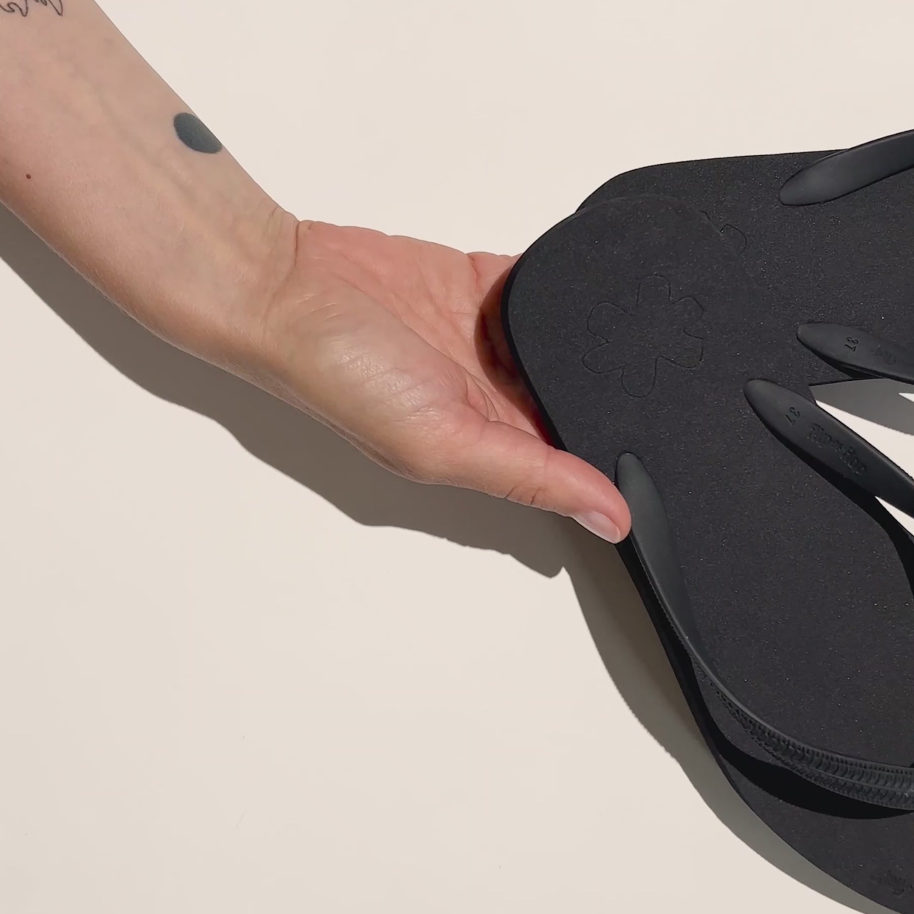 Video flip*flop Originals edge in Farbe Black