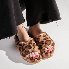 cross*fur leo 2 - flip*flop eShop