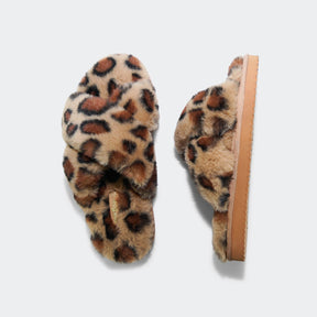 cross*fur leo 2 - flip*flop eShop