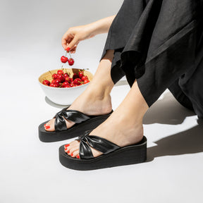 wedge*bow - flip*flop eShop